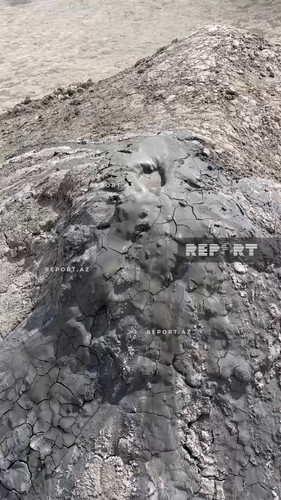 9uuHpffUhTNoYKxl.jpg