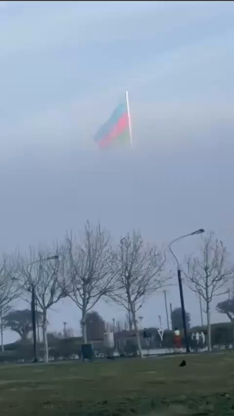 7FcFuqhaWRT vRYB.jpg