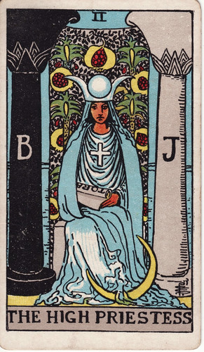 Carta 1: major arcana priestess.jpg
