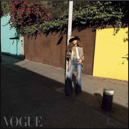 Angelina Kendall by Inez0and Vinoodh Vogue Mexico April 2025 25.png