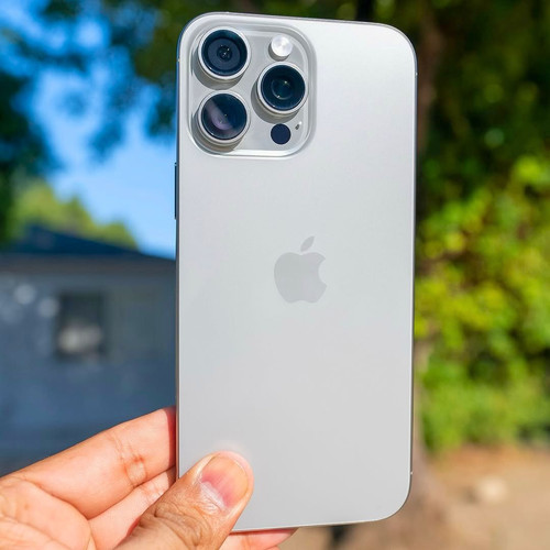 Apple iPhone 16 Pro (128 GB) – Titânio branco.jpg