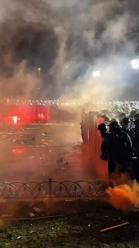CamxhP6oaSi0QRnm.jpg