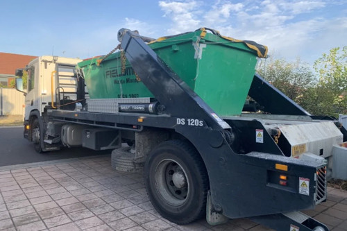 2 Skip Bin Hire Dandenong.jpg