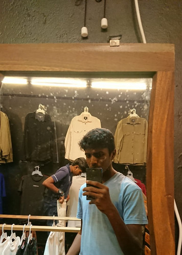 Ronesh.jpg