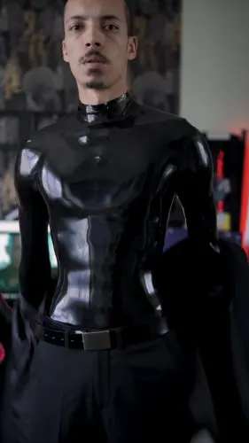 classic and latex v0 chjtuvz9kc1f1.webp