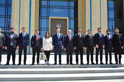 GrkuQiLWEAAjW ?format=jpg.jpg