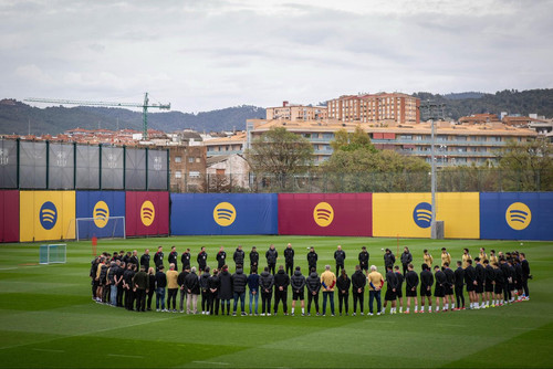 Griz VTXwAAJV1m?format=jpg.jpg