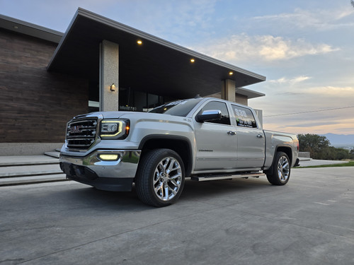 WhatsApp Image 2025 05 22 at 16.28.28.jpg