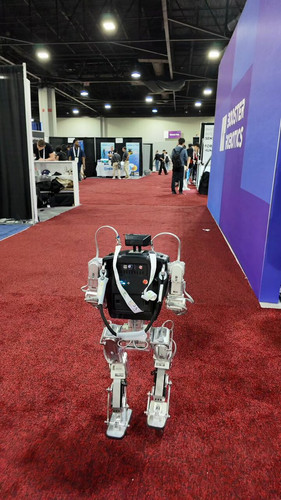 p cvl7Ovvn8 1kXp.jpg