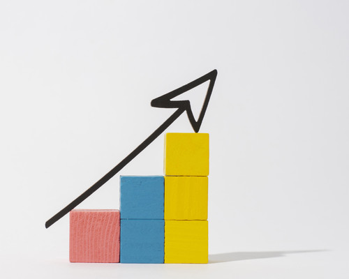 arrow up direction with wooden cubes.jpg