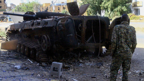 GrlzdJGXMAAt C8?format=jpg.jpg