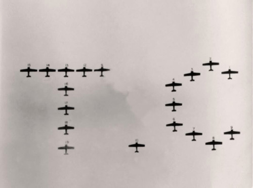 Gre5WRcWgAAro9s.jpg