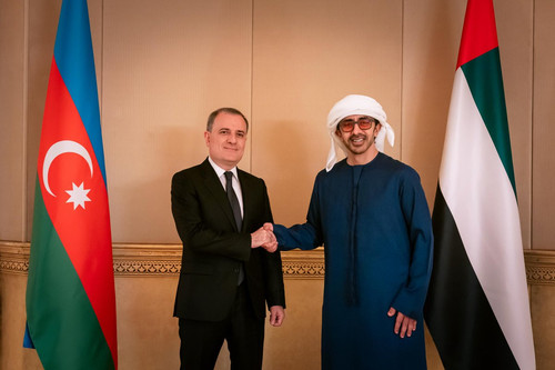 Gn arasWQAAmcN6.jpg