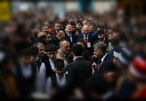 KUmC2dWoUB2Su 1y.jpg