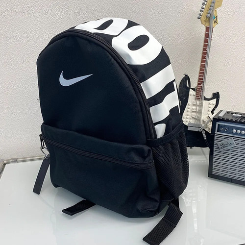 Mochila Nike Brasilia Mini Jdi Infantil.jpg