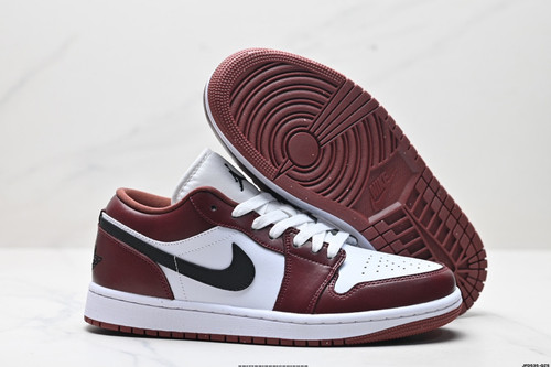 Nike Air Jordan 1 low HF3148 102.jpg