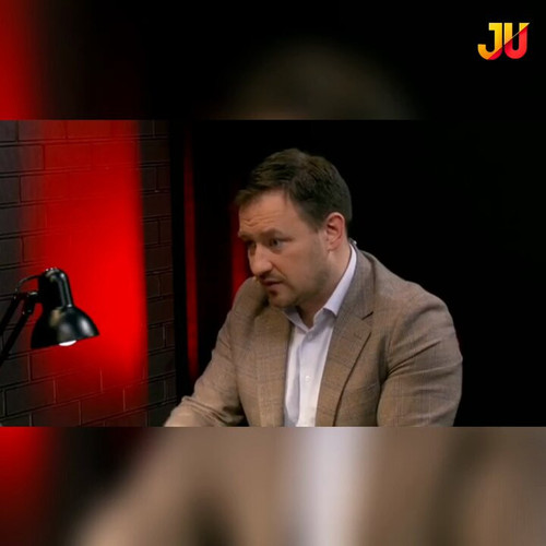 8JvzuTqNt0Mt6P9F.jpg