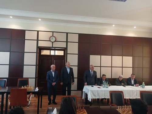 487993118 1227695476028189 8990175784132441069 n.jpg?stp=dst jpg s600x600 tt6& nc cat=109&ccb=1 7& n.jpg