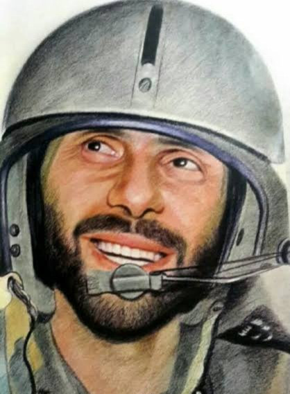 FP RslFWQAEYg9d.jpg