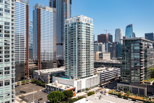 Leading the Best Los Angeles Apartment Broker.jpg