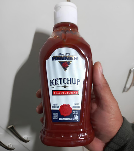Ketchup Tradicional Hemmer Squeeze 750g.jpg