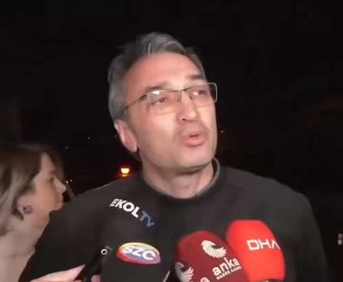 HLuPnk6ZUE qJnq7.jpg