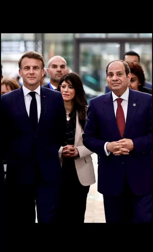 E7jy4ZsTzWNo 2j1.jpg