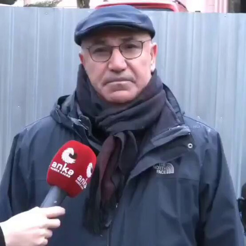 xyZBVaRciPyRgc6P.jpg