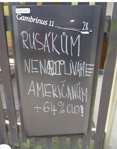 GoHEmkbXUAEPA37.jpg