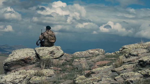 5KvZlLU 8xIFYC2 .jpg