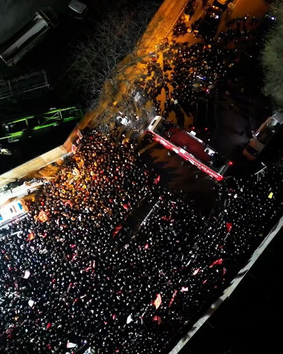 sTGZCWyafAc OVIe.jpg