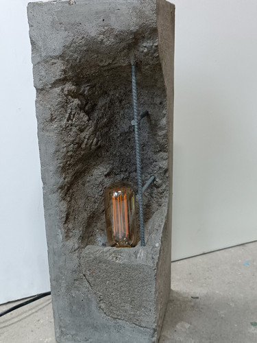 Beton lamp 2.jpg