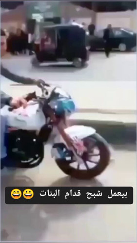 hoapynDgXvW9kooE.jpg