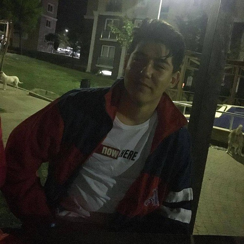 Melih%20kutluhan.jpg