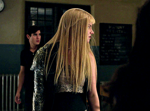 tumblr 230763e0813b42e1e49b227ca93a0253 a98c19d2 540.gif