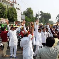 स्कूल एवं शिक्षण के हित में संघर्ष