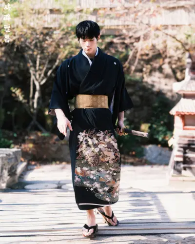 qkrgktkxks 1739355222 3566292544068079314 39746606334.webp