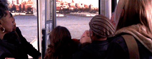 tumblr b93ab7d8deec2f6d27486672c106ed9e 03face15 540.gif