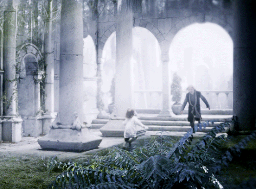 tumblr be24cfe56a820c6b8947997f9cd9d1dc 852e4476 540.gif
