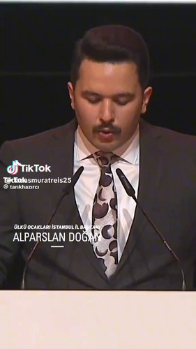 emU5MZ4 rvks0zxI.jpg