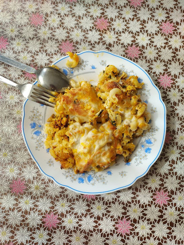 photo 6037397887350064386 y.jpg