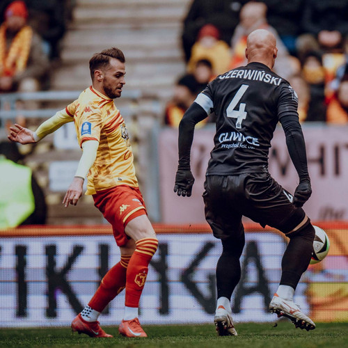 GoL5Be0WAAARcfd.jpg