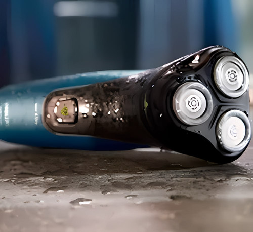 Barbeador Elétrico Philips À Prova D´água, Bivolt.jpg