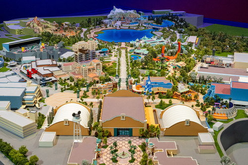 DISNEY ADVENTURE WORLD MODEL 1.jpg