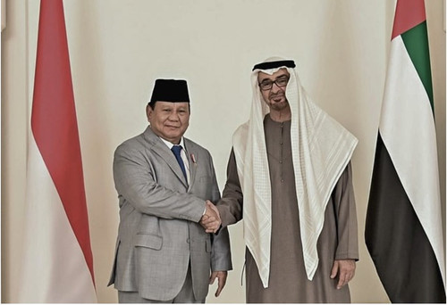 GoGfOM6WkAAHDQf.jpg