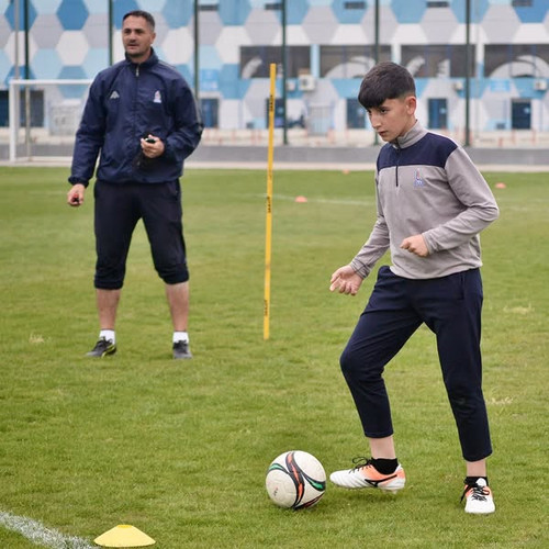 491451905 18503471899021070 3019424243623807185 n.jpg?stp=dst jpg s600x600 tt6& nc cat=103&ccb=1 7& .jpg