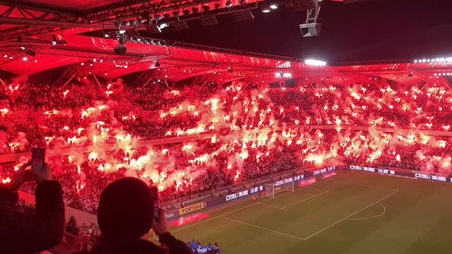 VX02Ih v4yei 9o3.jpg