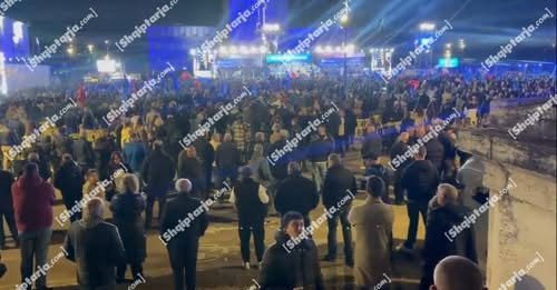 13859366139713671204?url=https%3A%2F%2Fshqiptarja.com%2Fuploads%2F780x440%2F1744397052 miting.png%3F.jpg