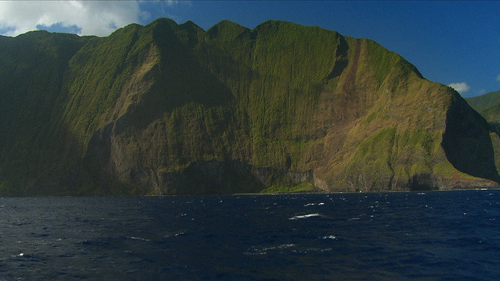 Wild.Hawaii.S01E01.2014.1080p.DSNP.WEB DL.DDP5.1.H264 HHWEB.mkv 20250411 192144.316.png