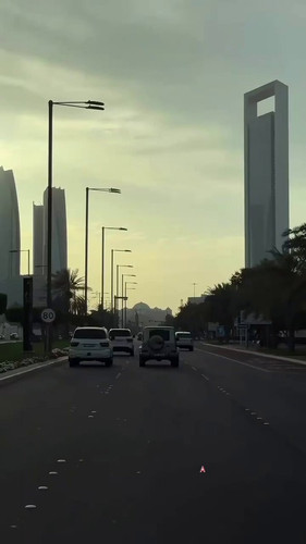 gvG27 7DLfzz302X.jpg